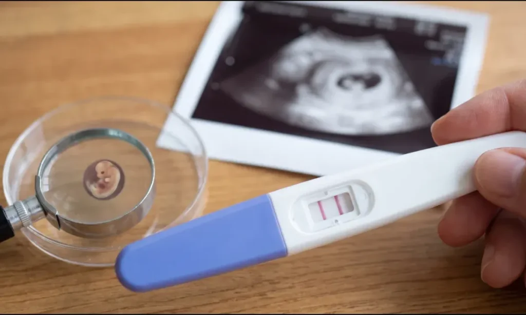 IVF से जुड़े आम मिथक और उनकी सच्चाई, डॉक्टर ने बताया कब आईवीएफ की जरूरत पड़ती है